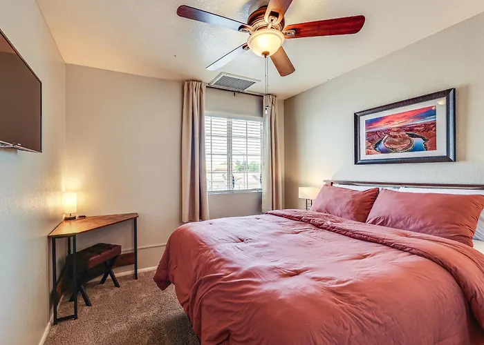 Swim W/ A View! Scenic Desert Retreat In Glendale Holiday home