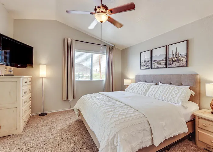 Swim W/ A View! Scenic Desert Retreat In Glendale * Phoenix
