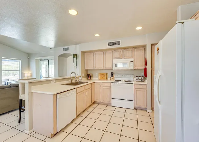 Swim W/ A View! Scenic Desert Retreat In Glendale * Phoenix
